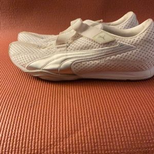 Puma Track Training size 9.5 Cell shoes